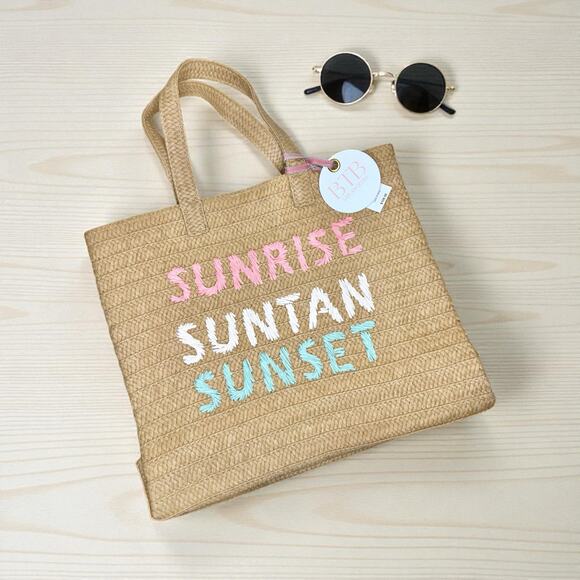 BTB Los Angeles Sunrise Suntan Sunset Embroidered Straw Tote Bag NWT - Picture 1 of 13